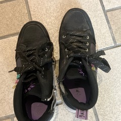 スニーカーの画像