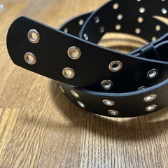 スタッズベルト　ブラック　ダブルピンベルト　y2k　黒　スケーターの画像