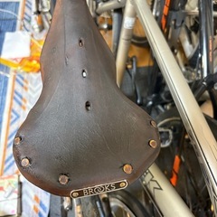 【RALEIGH クロモリ クロスバイク／BROOKSサドル付き】の画像