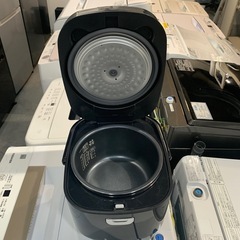 【ジモティー割】アイリスオーヤマ　2023年製　炊飯器　（ID1438）の画像