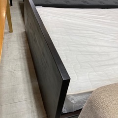 取りに来れる方限定！セミダブルベッドです！の画像