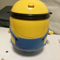 ミニオン　ポップコーン入れの画像