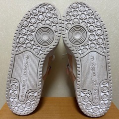 【adidasレディース】FORUM-LOW　23.5cmの画像