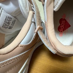【adidasレディース】FORUM-LOW　23.5cmの画像