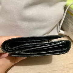 agnes b. アニエスベー 黒 三つ折り財布 レディース メンズ兼用の画像