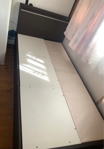 ベッド　引き出し付き