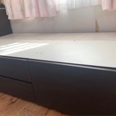 ベッド　引き出し付きの画像
