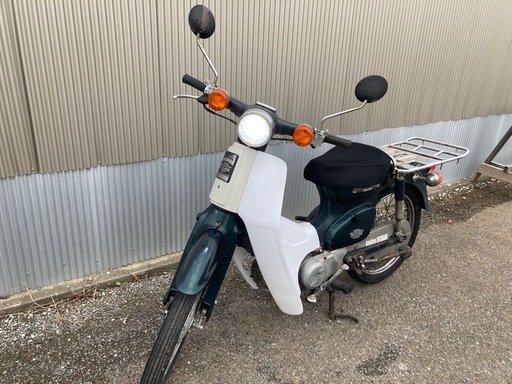 ホンダ スーパーカブ DX　AA01 最後のキャブ車です