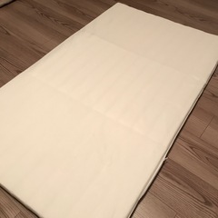 サンデシカ　ベビーベッド　マットレスの画像