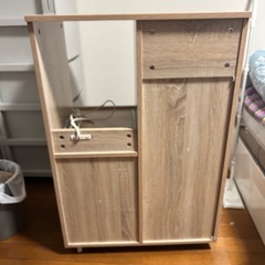 キャスター付き収納棚（幅60×奥行40×高さ99）サイズ合わずお譲りします！引き取り希望・値下げ可✨の画像