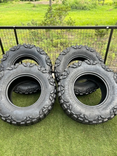 ニットーマッドグラップラー　35×12.50R17
