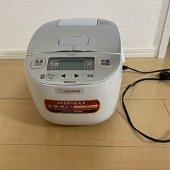 象印　炊飯器の画像