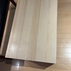 IKEAローテーブルの画像