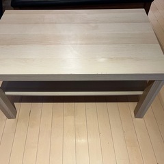 IKEAローテーブルの画像