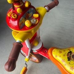 アンパンマン　三輪車の画像