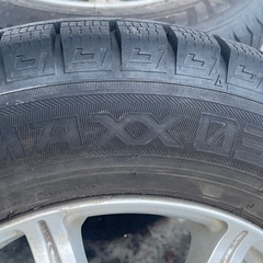 ダンロップ最新型スタッドレス WINTER MAXX03のアルミホイール付き4本セットの画像