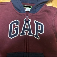 発送OK ★店舗クリーニング済み★GAP フード付きトレーナー 18-24 monthsの画像