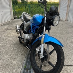 YAMAHA YBR125 カスタム有りの画像