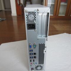 NEC サーバー用デスクトップパソコン Express 5800/53Xiの画像