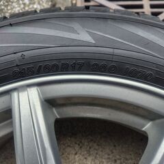 17インチ　スタッドレス４本セット（ホイール付）　ice GUARD ig70　215/60R17の画像