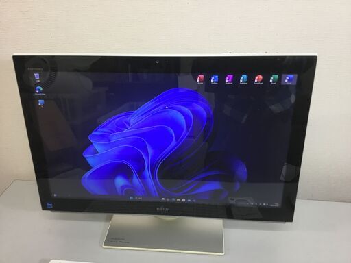 　?【超美品】富士通 デスクトップ液晶一体型 PC 『インテルi7搭載』 最新office2021付属 管理No10『基本送料無料』