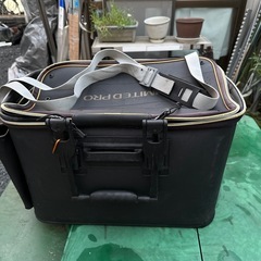 シマノ　LIMITED PRO リミテッドプロ　バッカン(ハードタイプ)・コマセミキサーの画像