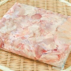 動物の餌　廃鶏、廃鶉、雄ヒヨコ、鶏肉　ほか