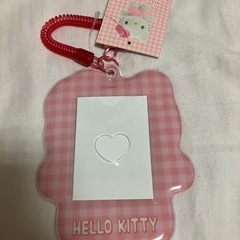 キティちゃん パスケースの画像