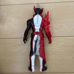 仮面ライダーセイバー　フィギュアの画像