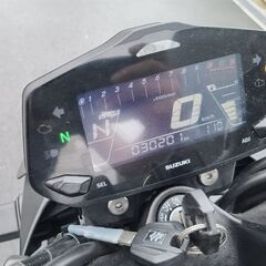 スズキ　ジクサー250　2020年式　自賠責令和9年8月　3万KM　フォークシール交換済　前後タイヤ2022年製8‐9分山　詳細写真、始動動画ありの画像