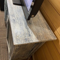 イエローボックスにて購入したキャビネットの画像