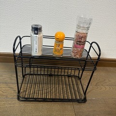 調味料ラックの画像
