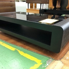 【ドリーム川西店御来店限定】 ☆ジモティー見たよ♪割引☆ガラス天板付きローテーブル　センターテーブル／クリーニング済み【2125560000025951】の画像