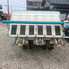 (新潟県村上市) クボタ 6条植 田植機 NSU65 R セル 250時間 15馬力 箱施用剤散布機 ダブルタイヤ の画像