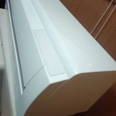 安心の電気工事士がお伺い致します！大型10畳用！室内機コンパクト♪取り付け工事無料！取外し工事無料！配送込み！保証付き！エリア限定の画像