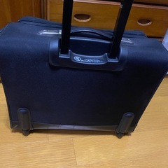 キャリーケースの画像