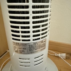 取りに来てくれたら無料。現役の縦型扇風機。の画像