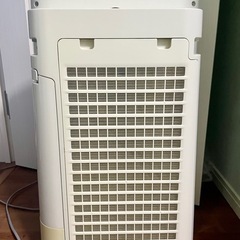 加湿空気清浄機　SHARP　2020年製　の画像