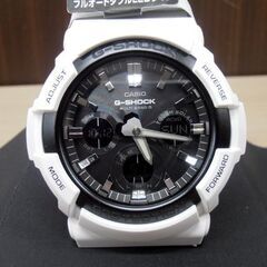 美品 カシオ G-SHOCK GAW-100B-7AJF ソーラー電波 ワールドタイム LED ホワイト×ブラック アナログデジタル CASIO Gショック 苫小牧西店の画像