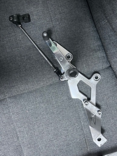 ゼファー400 バックステップ