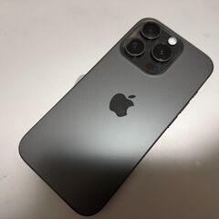 【美品】iPhone 15 Pro 128GB ブラックチタニウム SIMフリーの画像