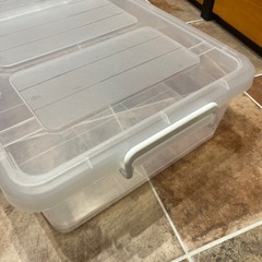 ベット下収納（ニトリ）の画像