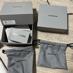 ブランドの箱のみの画像