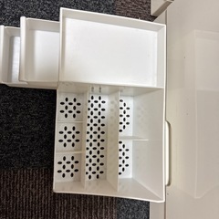 化粧品収納の画像
