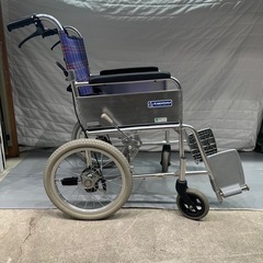 145 車椅子の画像
