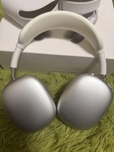 Apple Air pods max シルバー　Lightning版