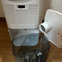 ポータブル除湿機　　の画像