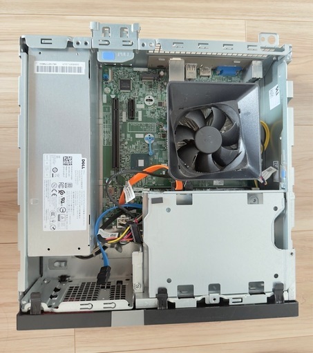 【ジャンク】DELL Vostro 3470 第9世代　
 デスクトップPC 2台