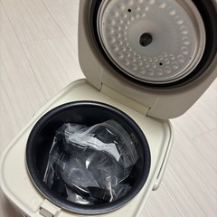 一人暮らし用　炊飯器の画像