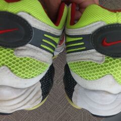 NIKE ナイキ　ズームエア　白　27㎝の画像